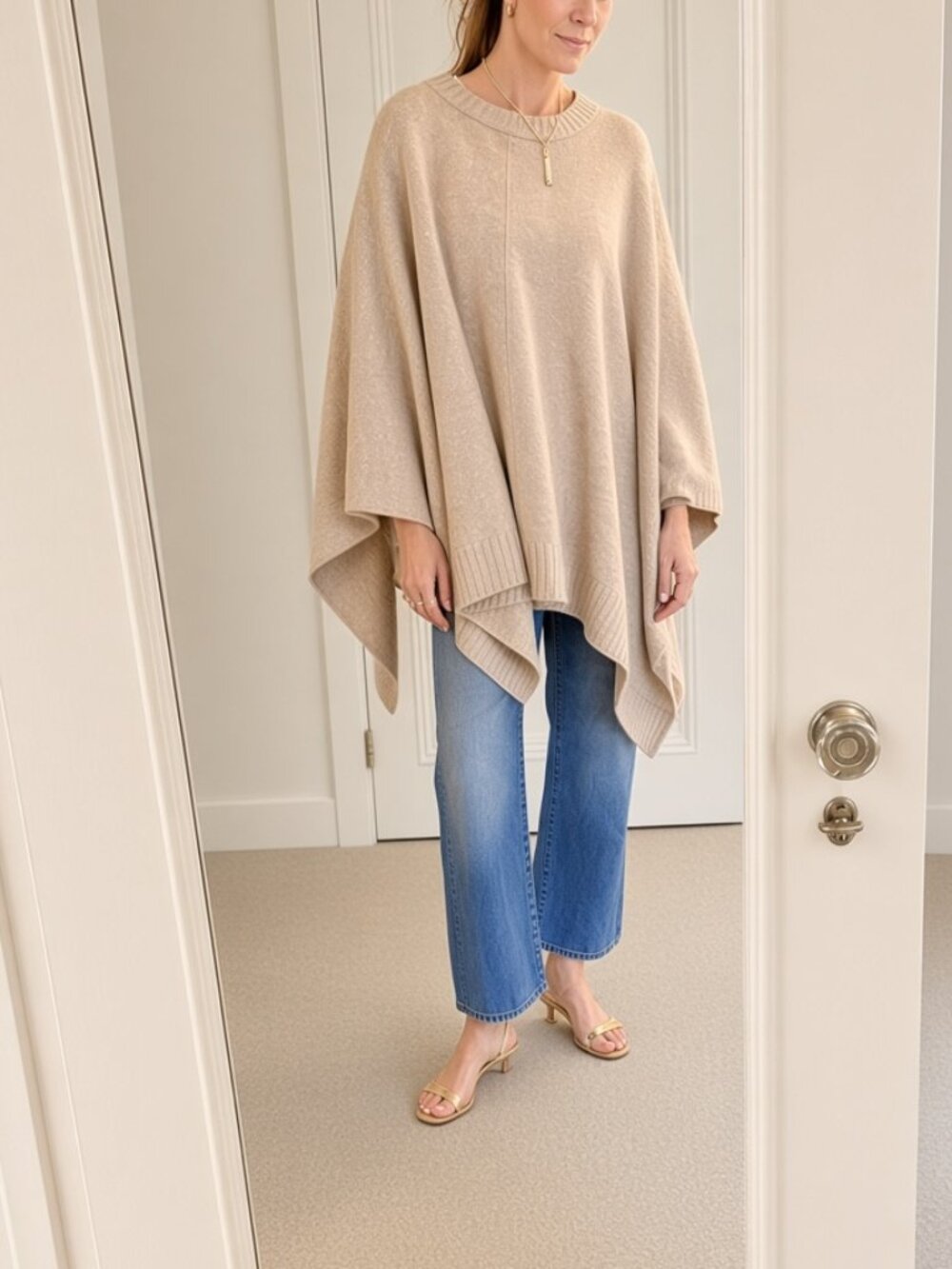 Madeleine Thompson, crew-neck cashmere/wool poncho